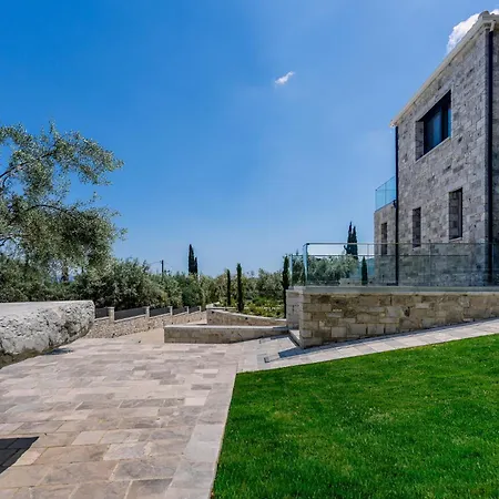 Βίλα Perigiali Mansion *